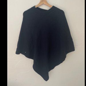 lululemon navy zippered poncho